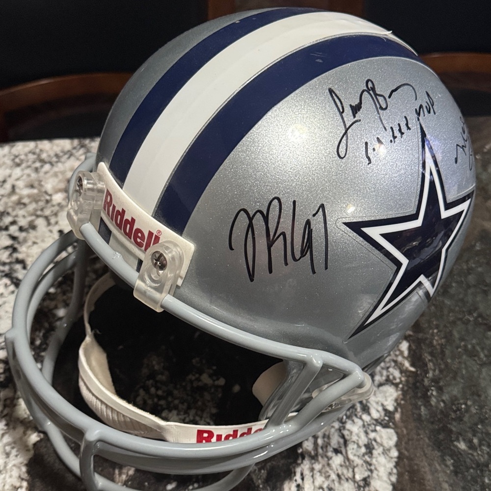 Dallas Cowboys Football Helmet signed